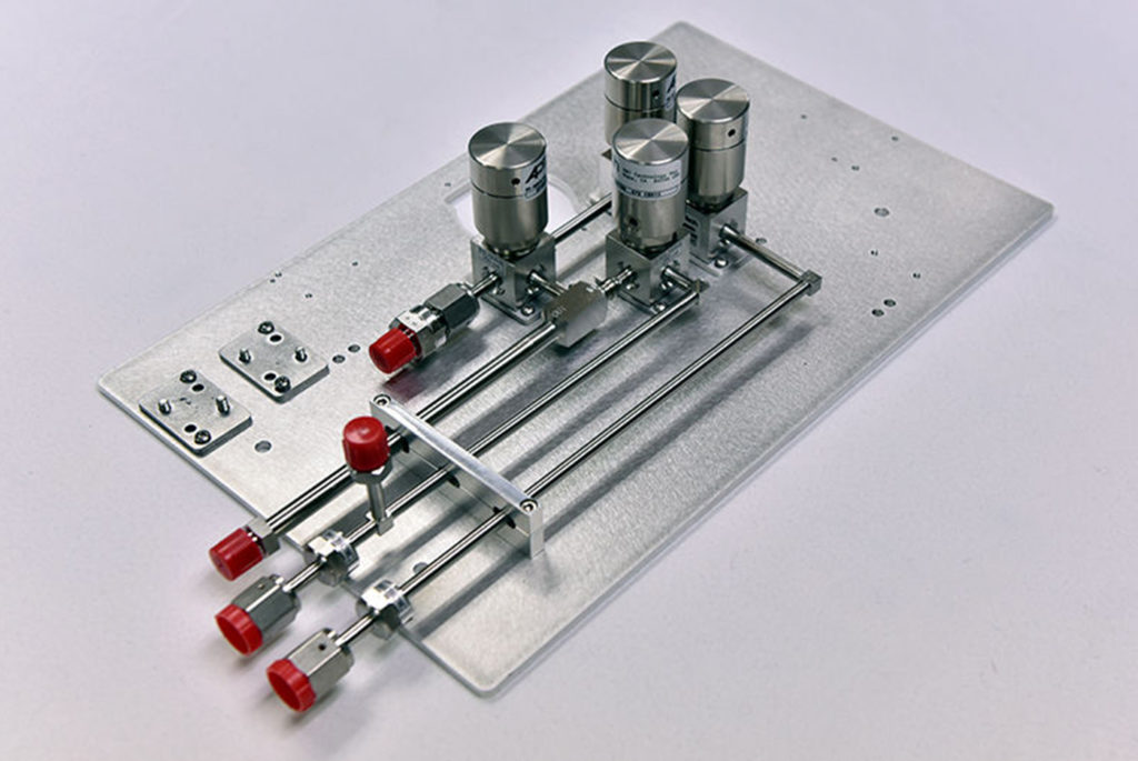 Ultra high purity gas panels